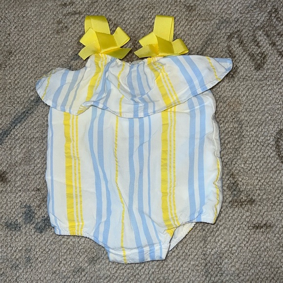 Lily Gaufrette romper - Picture 1 of 4